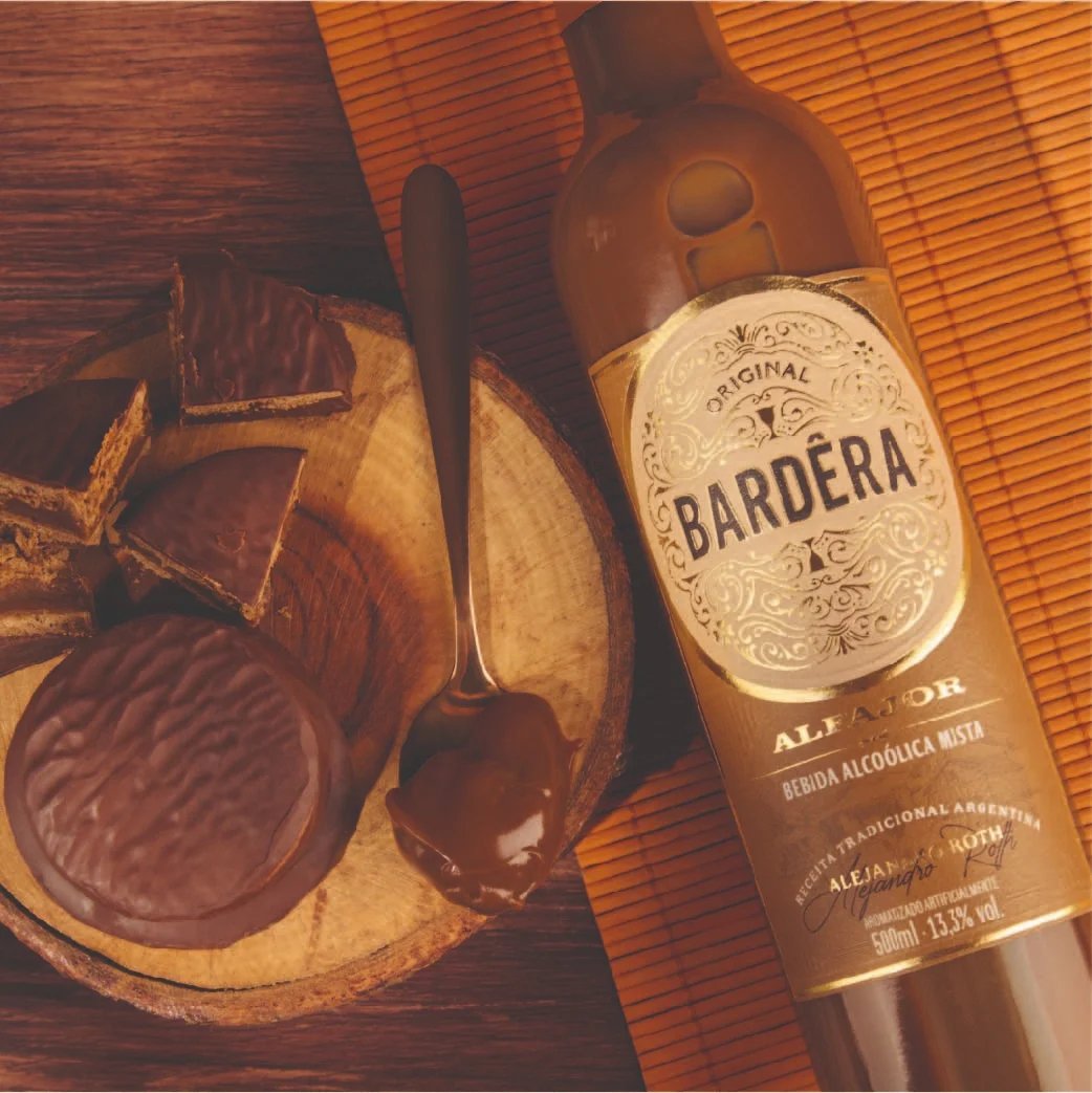 Licor Bardêra Alfajor 500ml - Famiglie Sirna Battistella Mercato - Famiglie Sirna Battistella Mercato