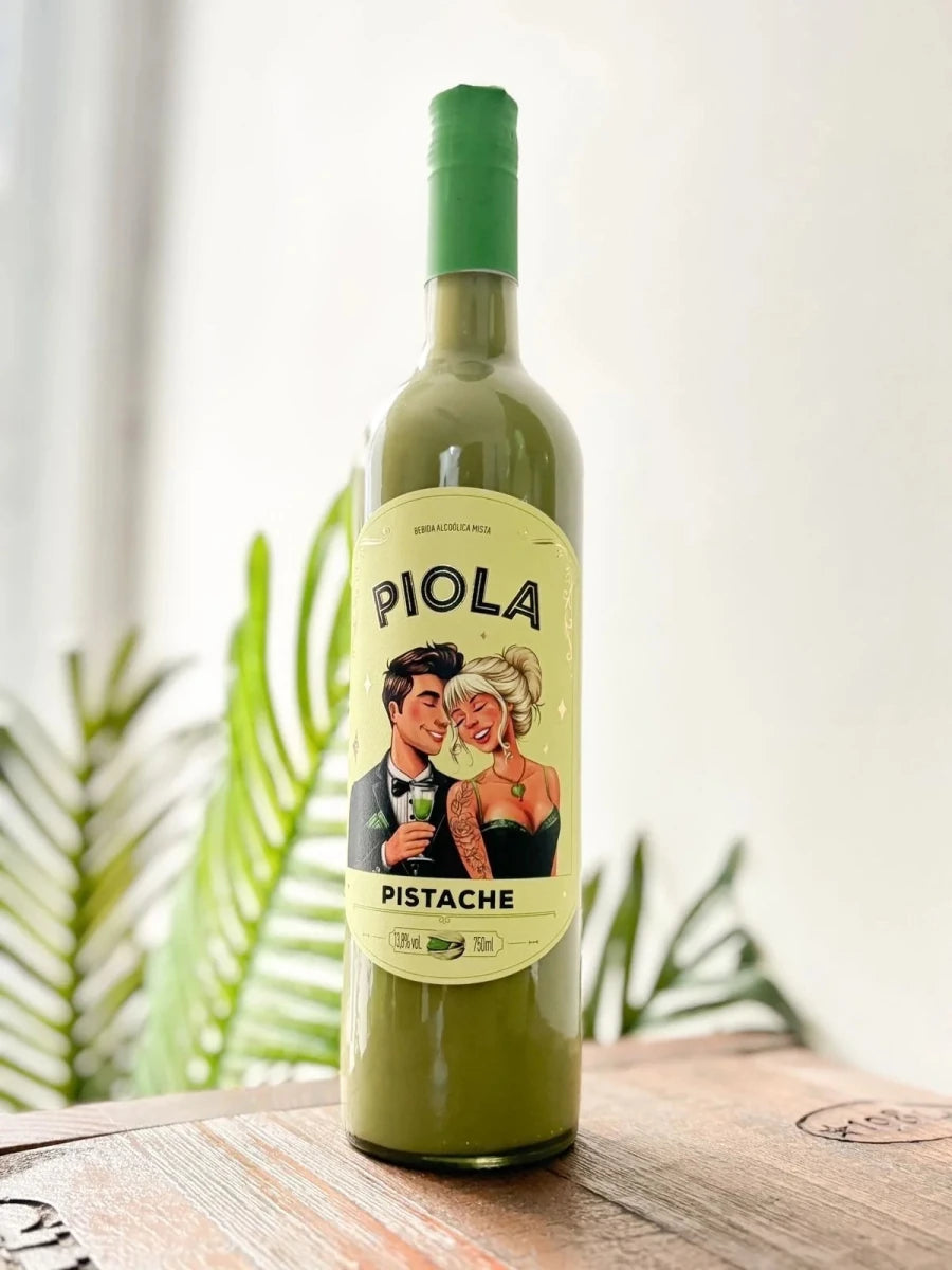Licor Piola Pistache Bardêra 750ml - Famiglie Sirna Battistella Mercato - Bardêra
