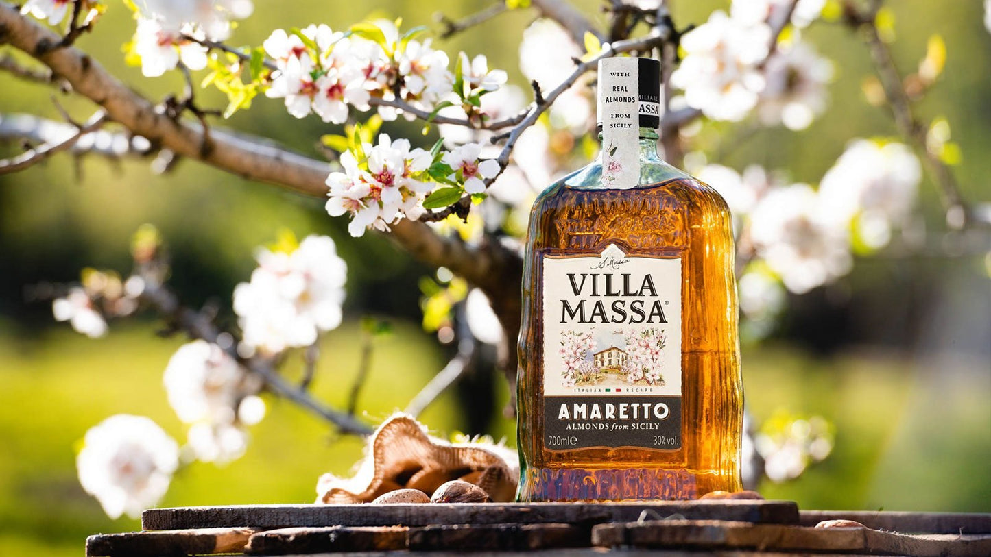 Villa Massa Amaretto 700ml - Famiglie Sirna Battistella Mercato - Villa Massa